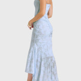 שמלת פרחונית כחולה של רומי