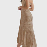 שמלת פרחונית כחולה של רומי