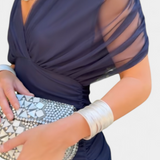 אלונדרה שמלה ארוכה עם הדפס פרחוני פנטזיה וצווארון בצורת V