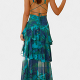 דומניקה שמלת גזה עם מחשוף V ושכבות זורמות