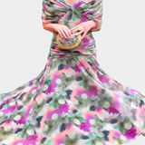 אלונדרה שמלה ארוכה עם הדפס פרחוני פנטזיה וצווארון בצורת V