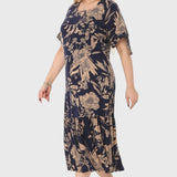 שמלת מידי של צילה