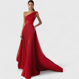 שמלת מקסי עם כתף אחת של אריאל