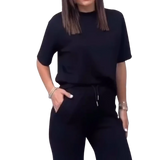 סט תואם אלגנטי עם שרוולים קצרים בגוון אחיד