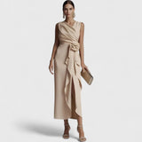 שמלת מידי סאטן של אינבר