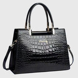 גלית עם הדפס תנין