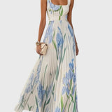 שמלת פרחונית לבנה של יעל