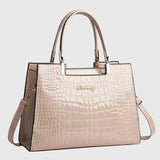 גלית עם הדפס תנין